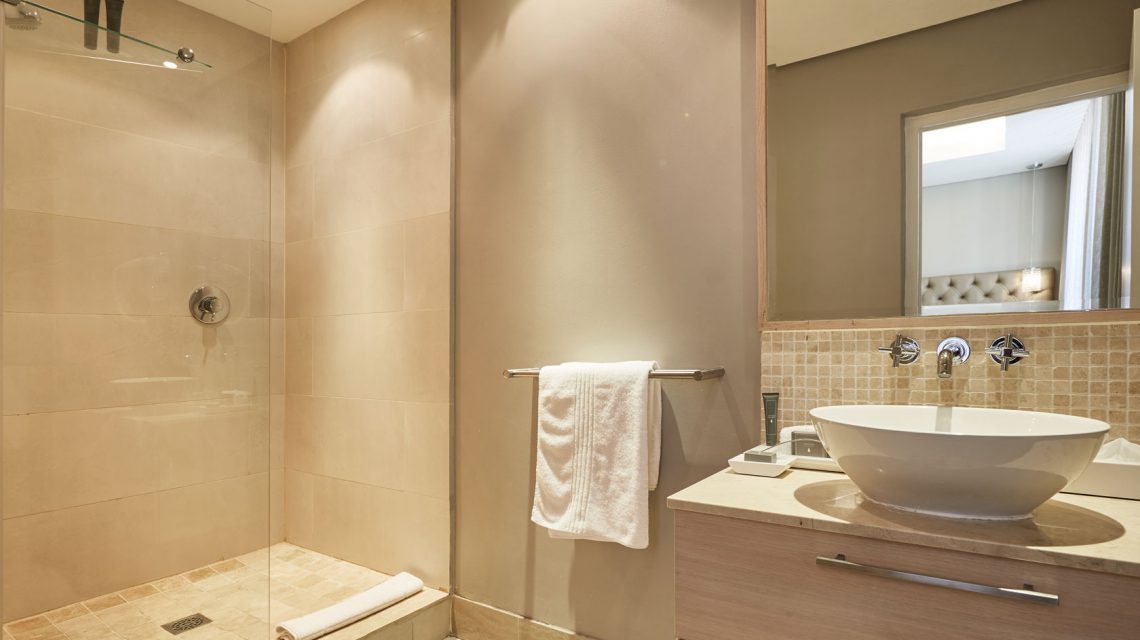 Main Room Bathroom