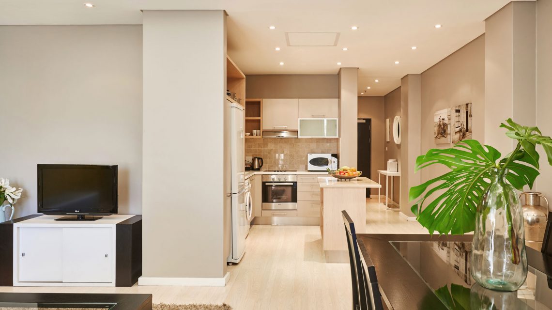 Kitchen & Dining Room